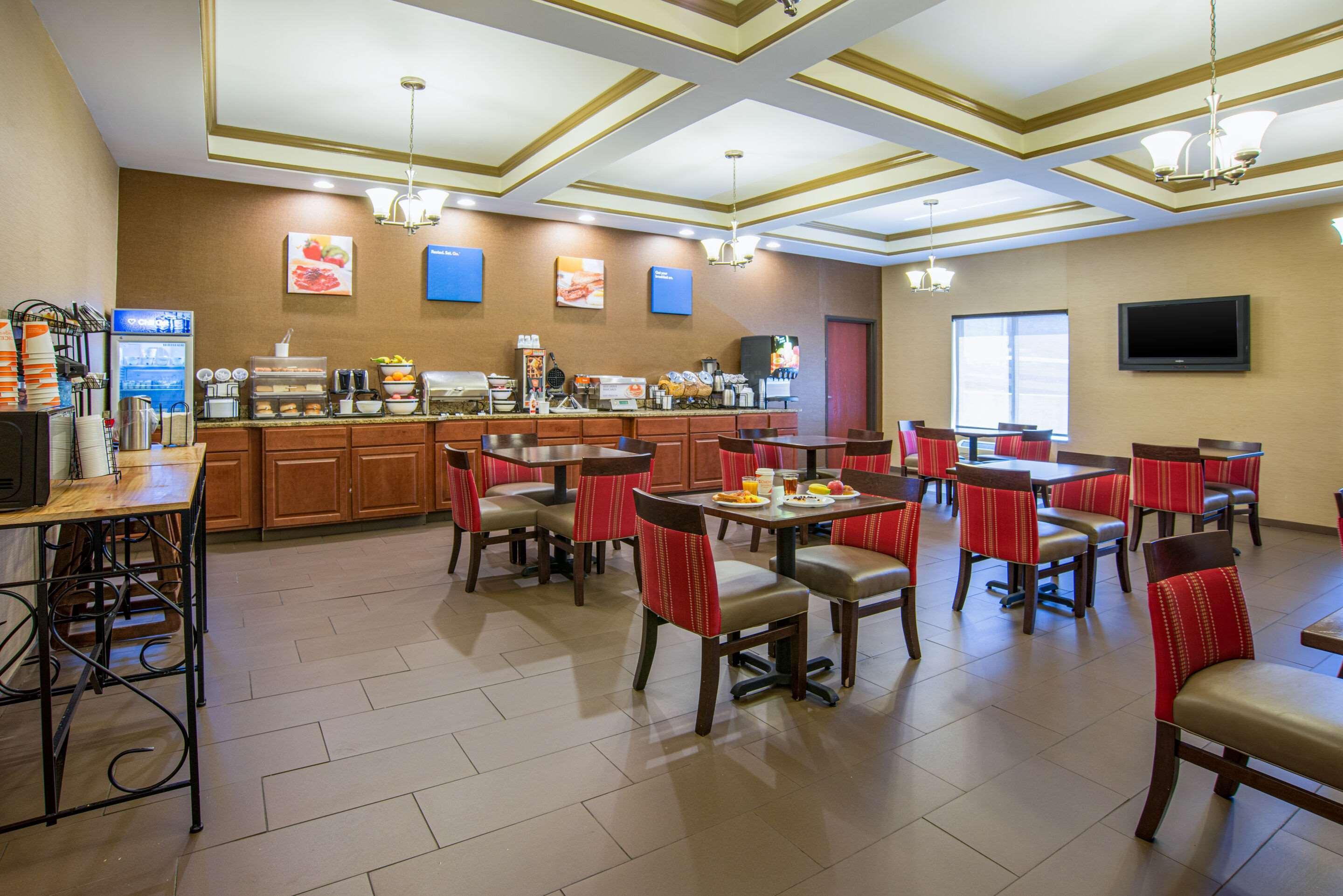 Comfort Inn Naugatuck-Shelton, Ct Екстер'єр фото