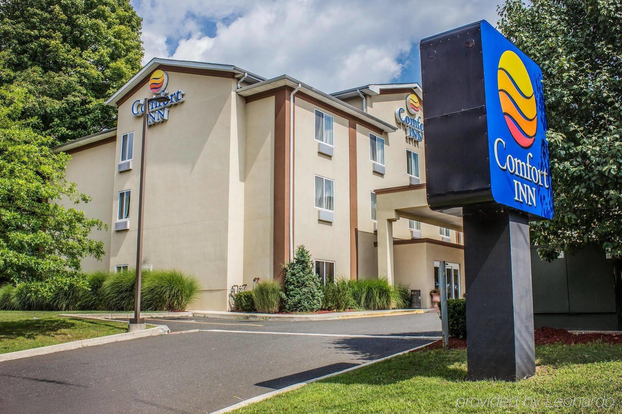 Comfort Inn Naugatuck-Shelton, Ct Екстер'єр фото